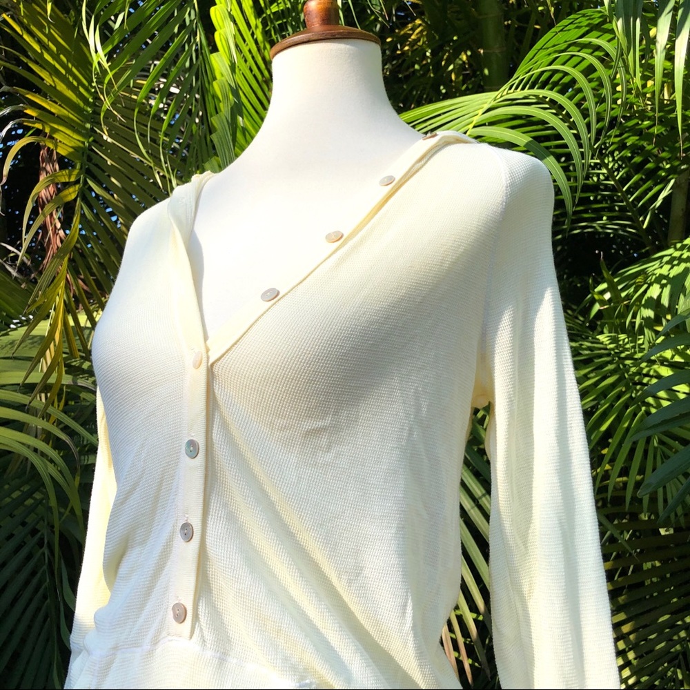 Splendid Hoodie tee with 3/4 sleeves yellow